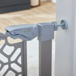 Frisco Metal Geometric Pattern Extra Tall Auto-close Dog Gate -Frisco 299514 PT5. AC SS1800 V1627306936